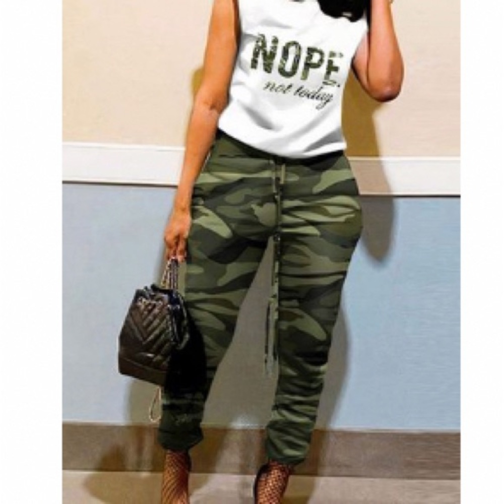Camo green pant and hoodie set